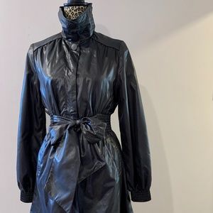 H&M Raincoat Size 6, steel grey nylon fabric, high collar, cinched waist, belt.